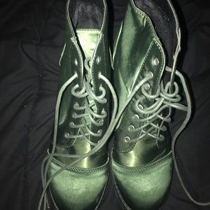 Dark Green Booties🐢